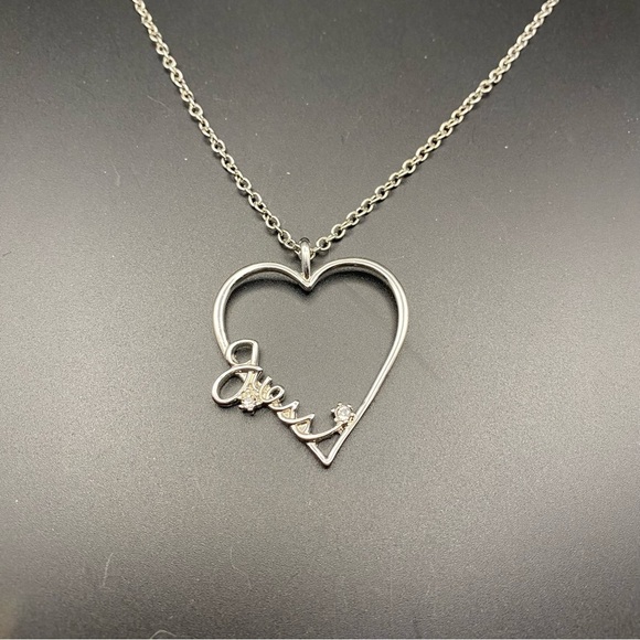 Vintage Guess Heart Necklace - Picture 1 of 6